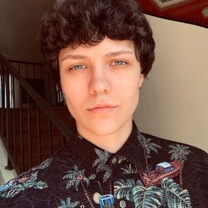 Meet your Posher, Wendy